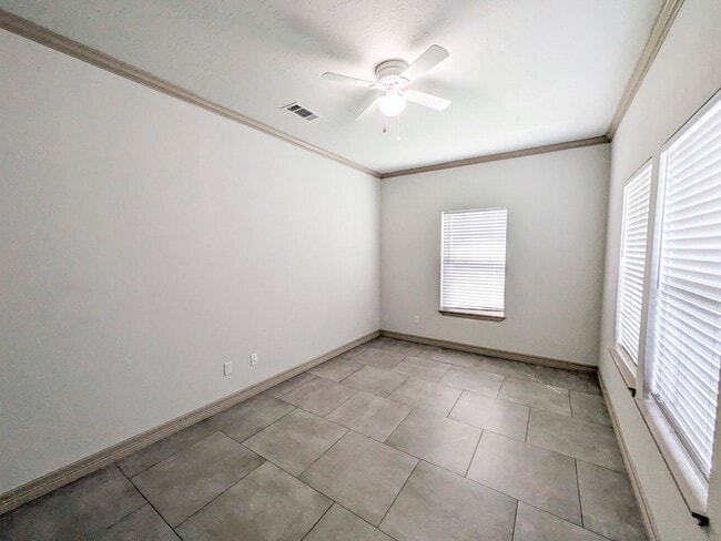 Building Photo - 2925 Pecos St