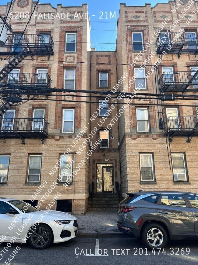 Building Photo - 6208 Palisade Ave