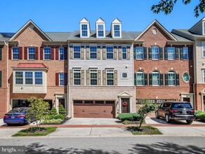 Building Photo - 2128 Turleygreen Pl