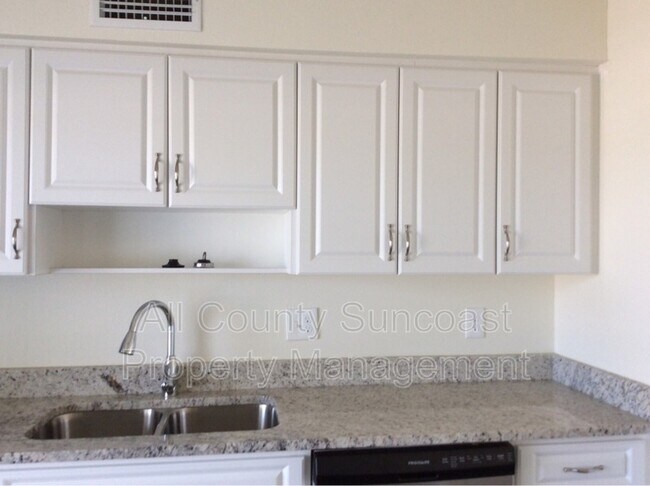 Building Photo - 7450 35th St N