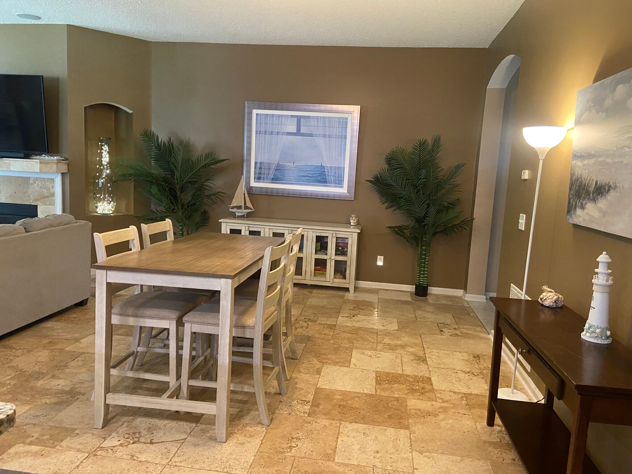 Building Photo - 437 Lake Monroe Pl