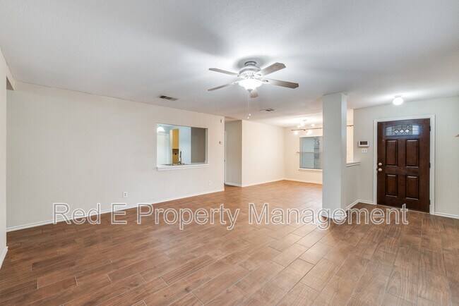 Building Photo - 6858 Celes Meadow Dr