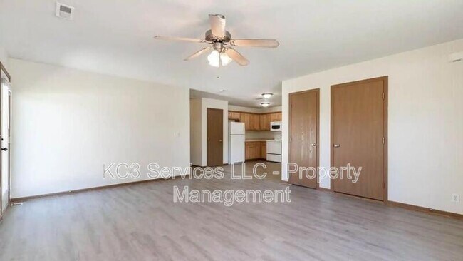 Building Photo - 307 Dauphine St