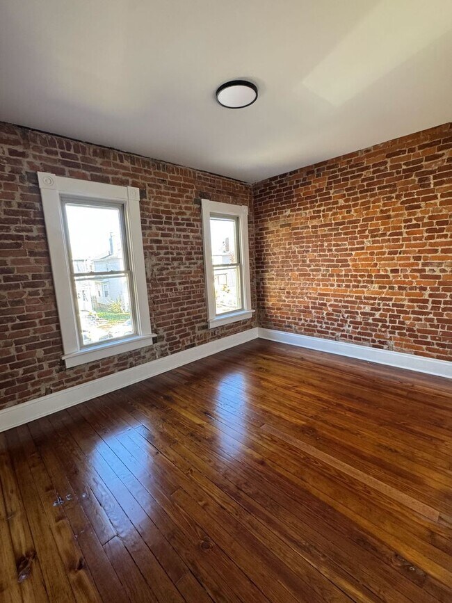 Building Photo - Wonderful 3/2 Home in the Heart of Columbus!