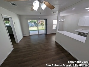Building Photo - 953 Serenade Dr