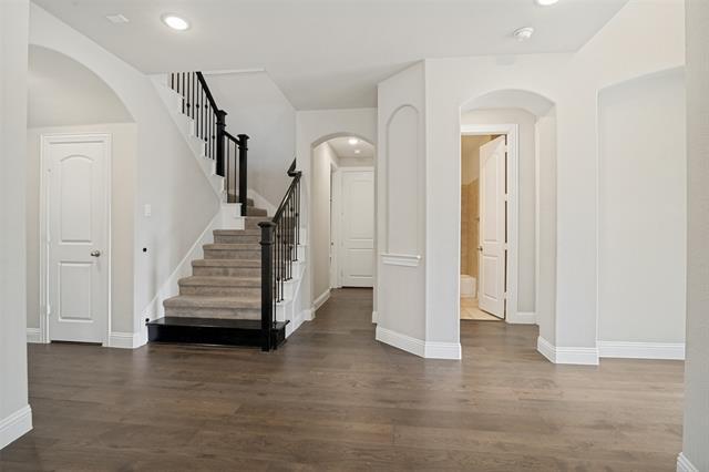 Building Photo - 2802 Merlot Cir