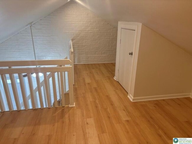 Building Photo - 5 E North St