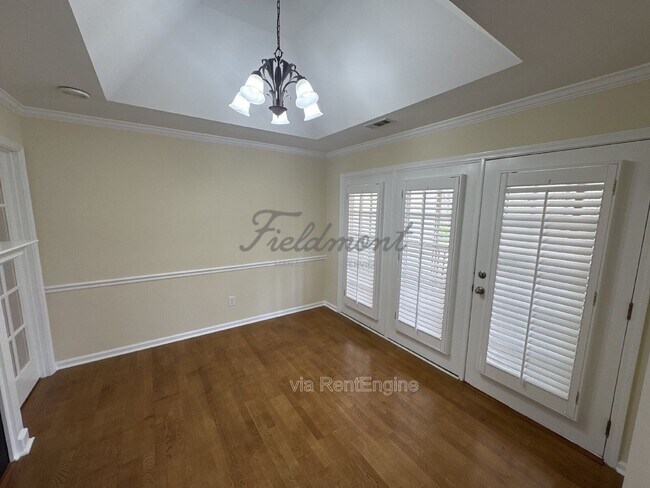 Building Photo - 102 Wyndham Ct