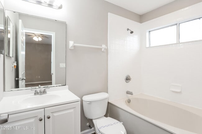 Building Photo - 7485 International Village Dr