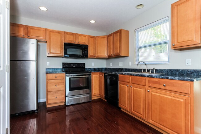 Building Photo - 281 Timber Hill Dr