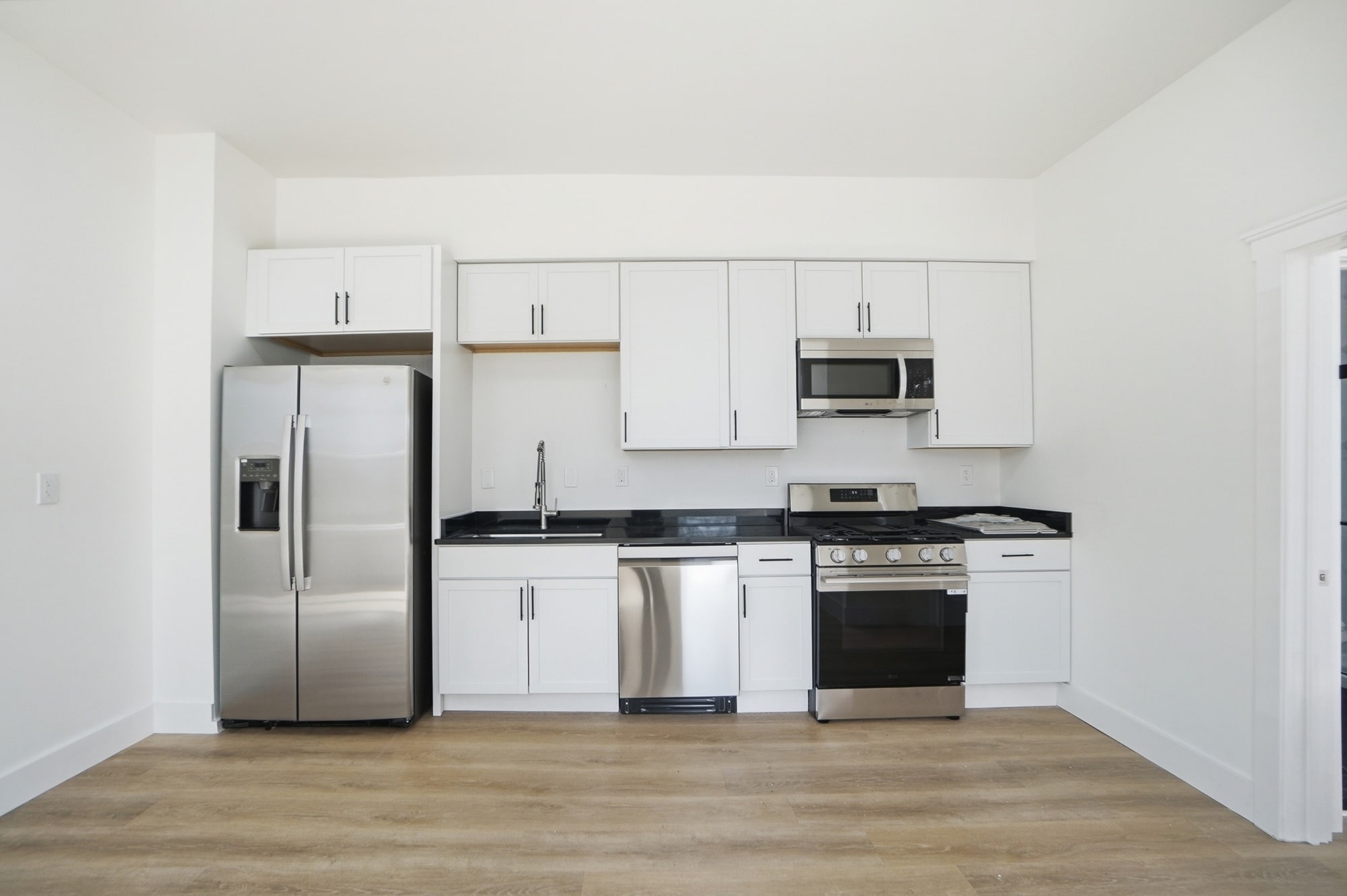 Building Photo - 2210 Eureka Ter