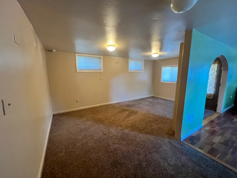 Building Photo - 17 Fountain Pl