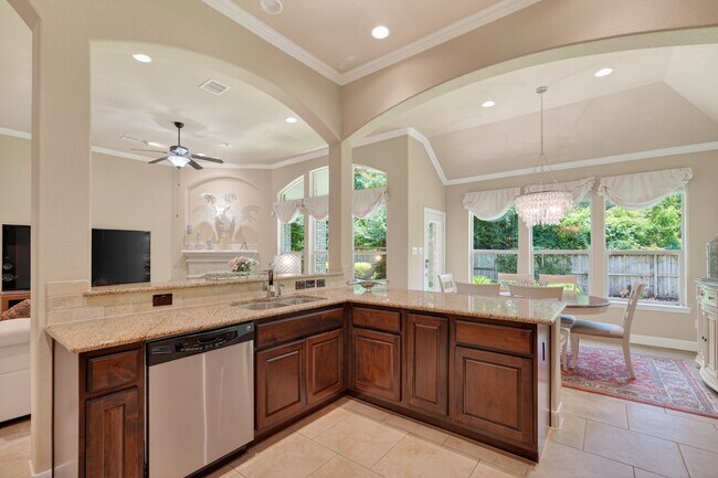 Building Photo - 55 S Victoriana Cir