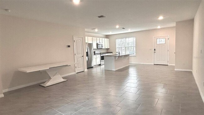 Building Photo - 11032 Great Rock St