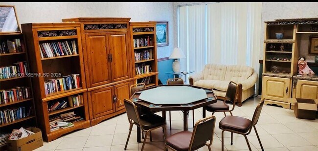 Building Photo - 7331 NW 18th St