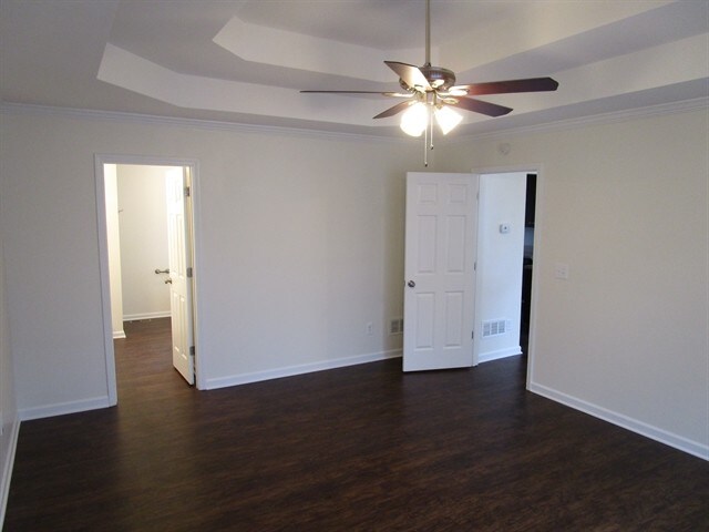 Building Photo - 1180 Cumberland Creek Way