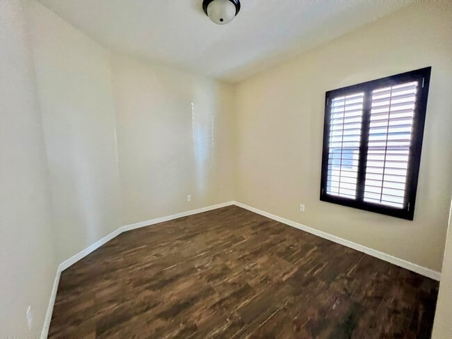 Building Photo - 14529 Smokey Point Dr