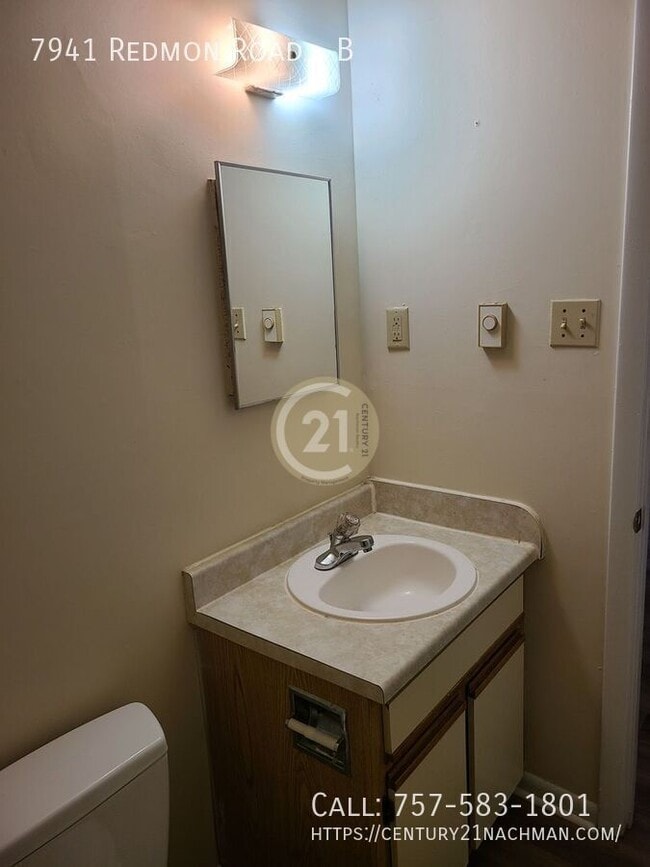 Building Photo - 7941 Redmon Rd