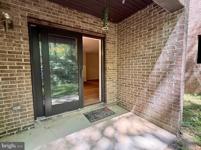 Building Photo - 23247 White Birch Ct