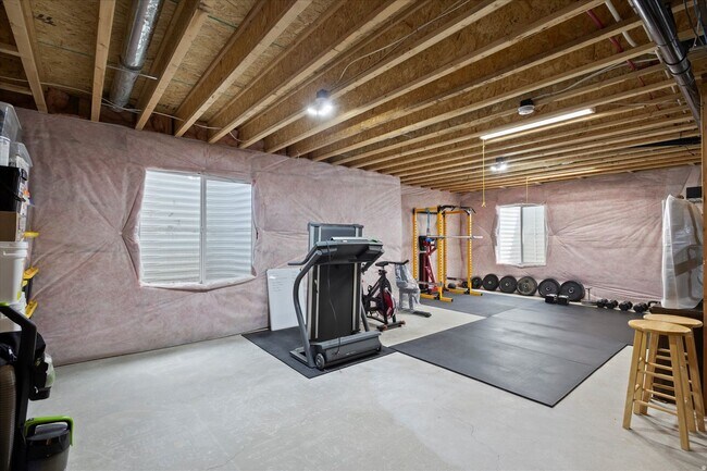 Building Photo - Newer Eagle Mountain Home with 2-Car Garage and Basement Storage