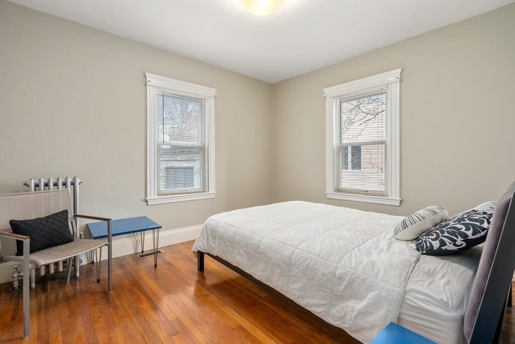 Building Photo - 177R Faneuil St