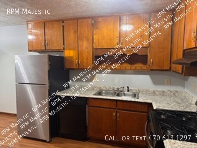 Building Photo - 203 Toby Springs Ln