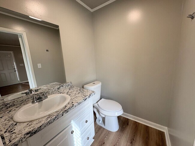 Building Photo - AVAILABLE IN JANUARY 2026!