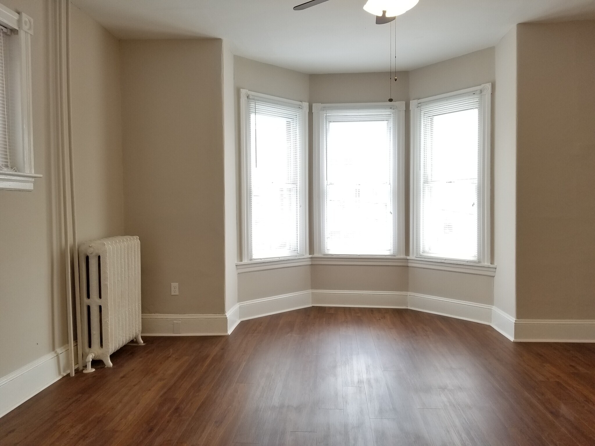 Building Photo - 4541 Manayunk Ave