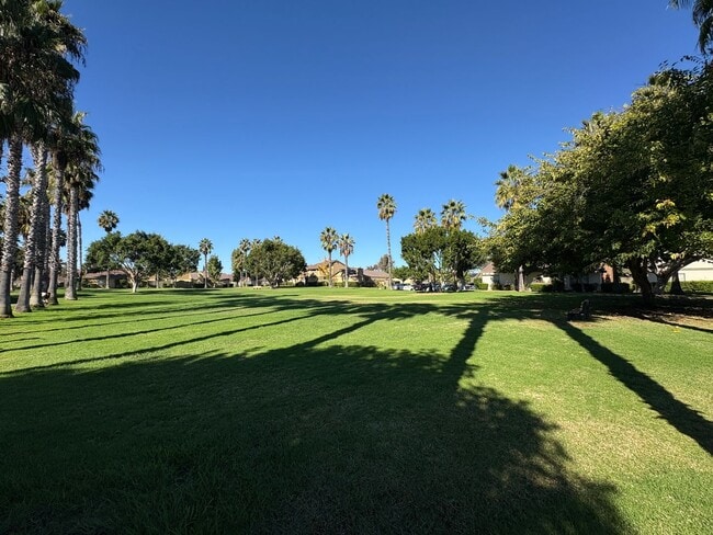 Building Photo - Beautiful 3Bd/2Ba In a Great Location!