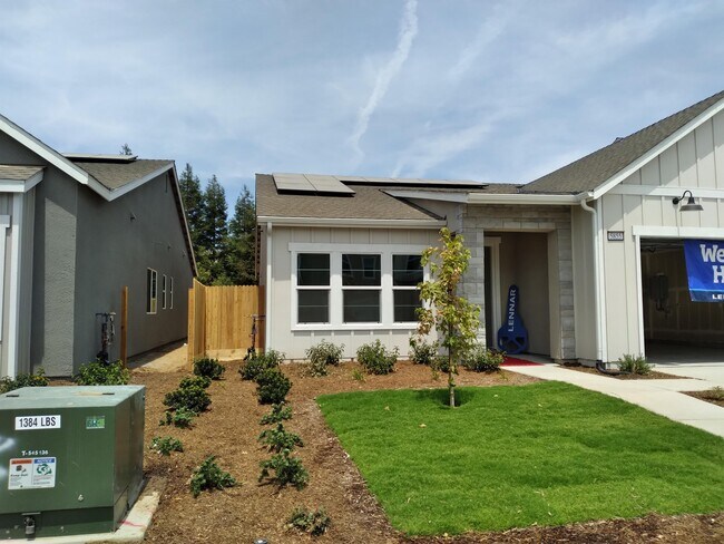 Building Photo - 5855 E Pitt Ave