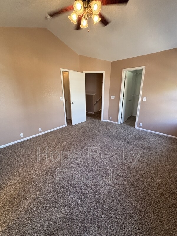 Building Photo - 7640 Fiona Ln