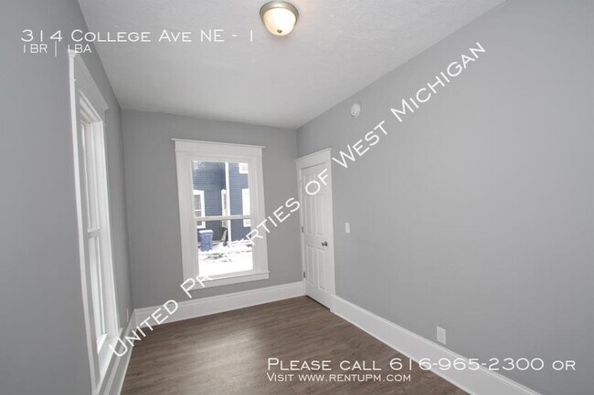 Building Photo - 314 College Ave NE