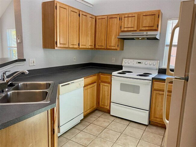 Building Photo - 3318 Greenwich Village Blvd