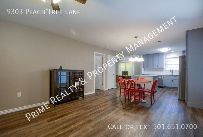 Building Photo - 9303 Peach Tree Ln