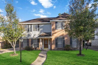 Building Photo - 5411 Mossy Timbers Dr