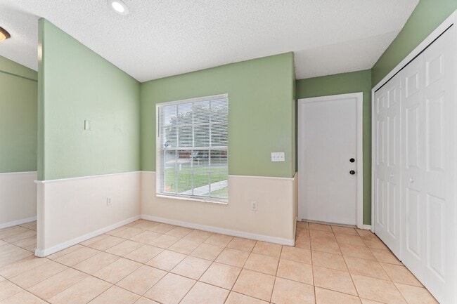 Building Photo - Charming 3-Bedroom, 2-Bath Home with Bonus...