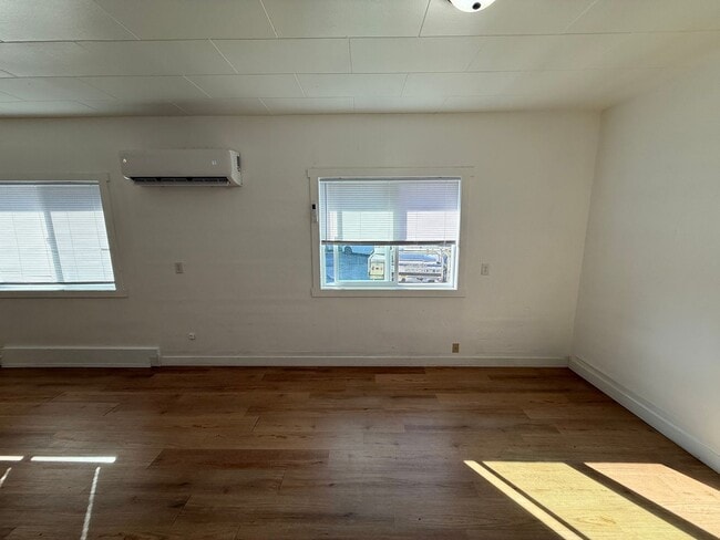 Building Photo - 3 Bed 1.5 Bath Pet Friendly Home in Monroe