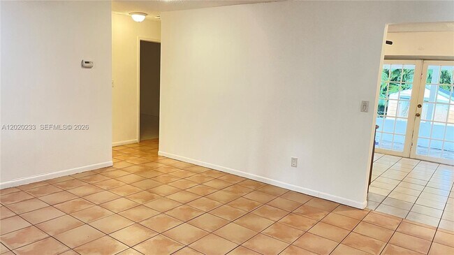 Building Photo - 4760 SW 66th Terrace