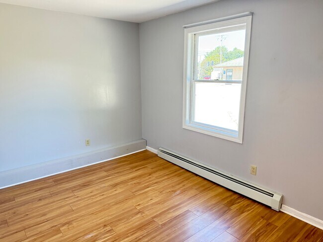 Building Photo - 223 Cony Rd