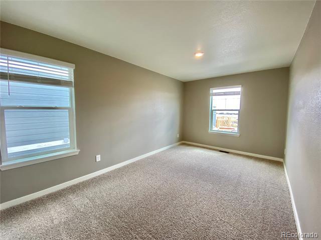 Building Photo - 5070 Janga Dr