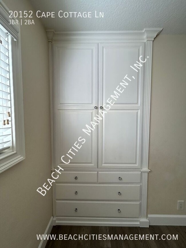 Building Photo - 20152 Cape Cottage Ln