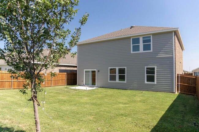 Building Photo - 1609 Shadow Hawk Dr