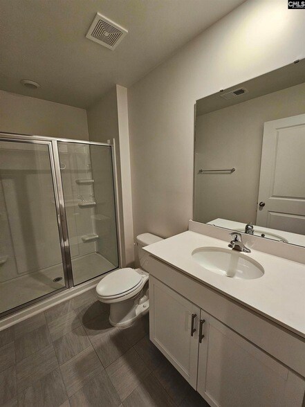 Building Photo - 3705 Stallion Dr