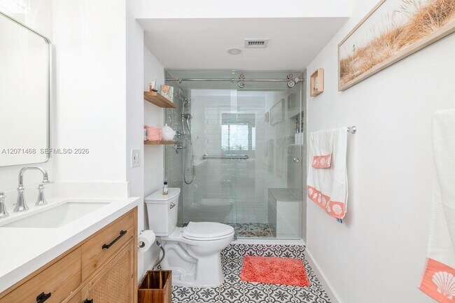Building Photo - 7135 Collins Ave