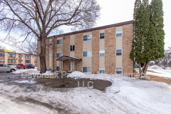 Building Photo - 1842 14th St S