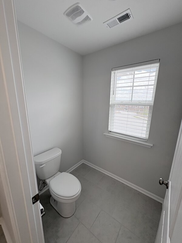 Building Photo - 153 Brockway Dr