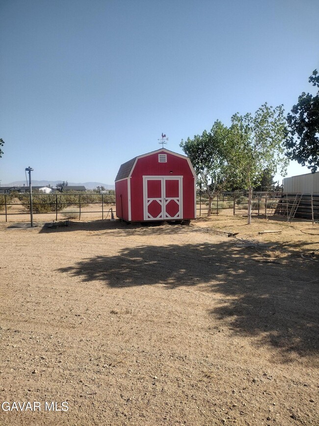 Building Photo - 9066 60
