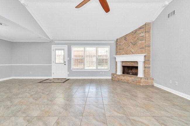 Building Photo - 13406 Splintered Oak Dr