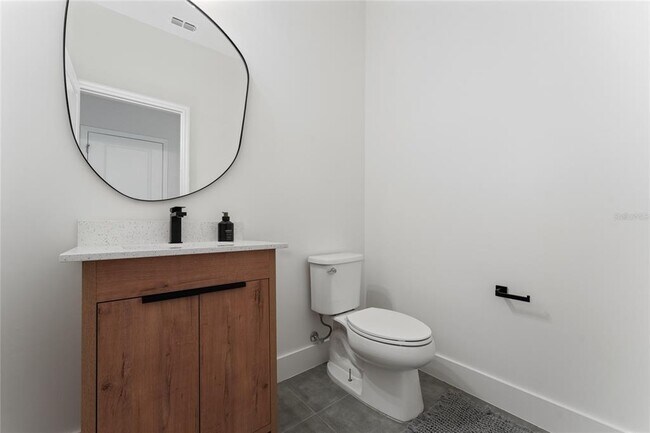 Building Photo - 81 Overleaf Ln