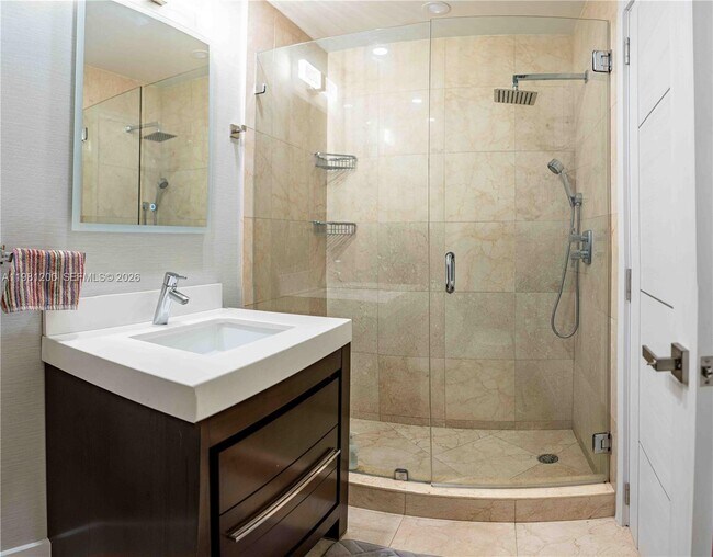 Building Photo - 4957 NW 93rd Doral Pl